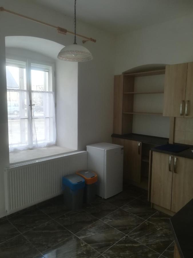 Zamek Dobrohor Aparthotel Exteriör bild